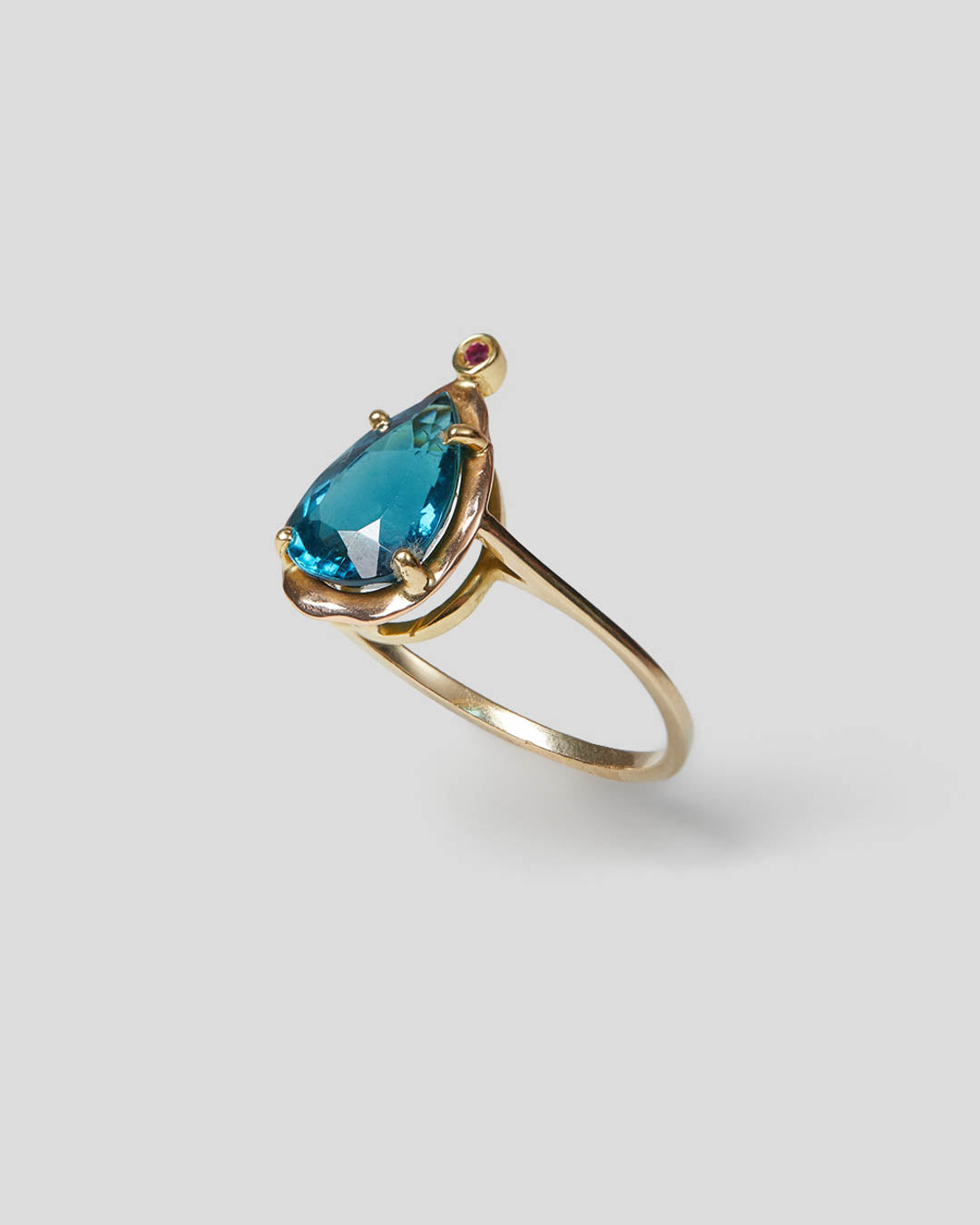 Anel Turmalina 2,33 CT E Rubi