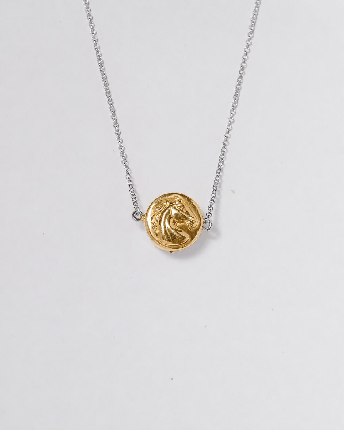 Corrente Ajustável Ponteiras Cavalinho E Fecho Medalha Dourado